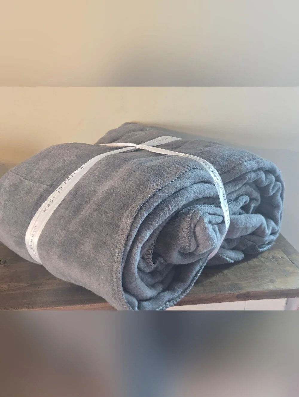 NWT “Docofil White” Soft Queen Blanket Dark Gray Reversible Light Gray Portugal